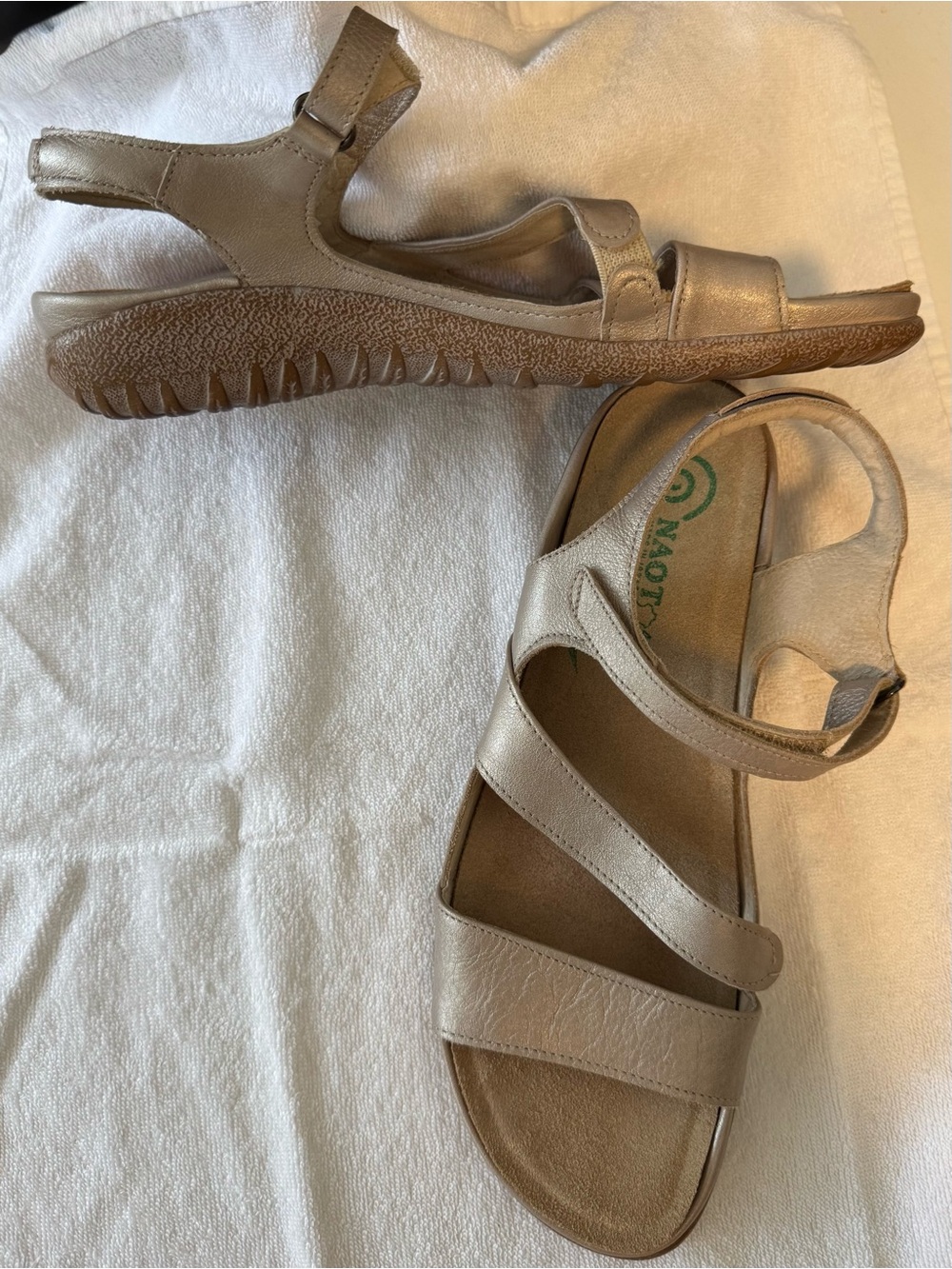 Naot Women's Gold Adjustable Strappy Comfort Sandals - Picture 9 of 9